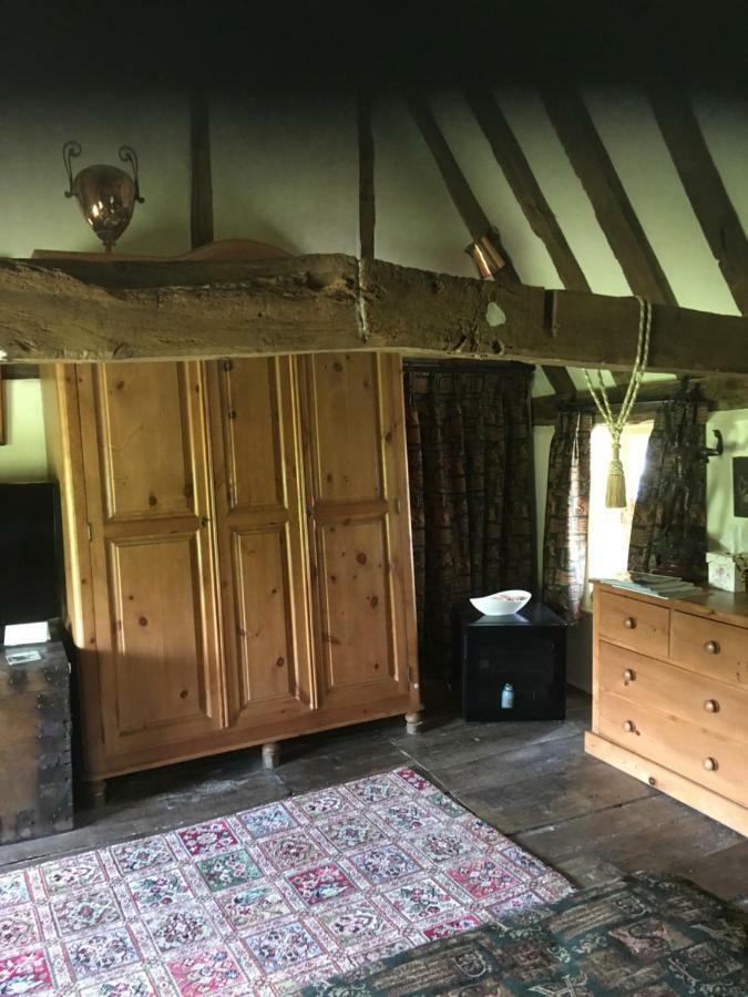 Bumble Cottage B&BStradbroke エクステリア 写真